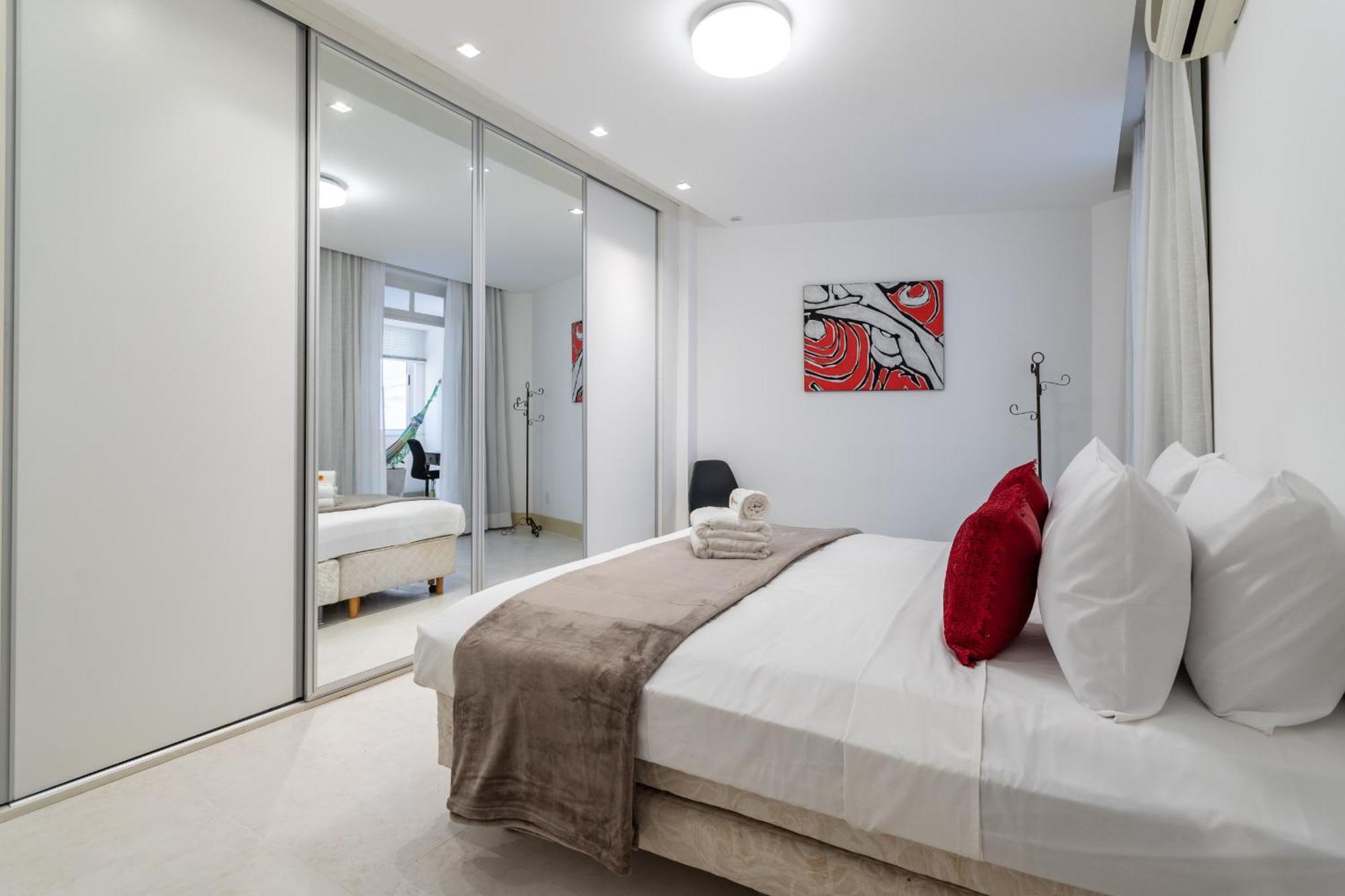 Apartamento 4 Minutos Da De Copacabana - Nsc205 Rio de Janeiro